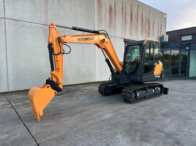 Hyundai R60VS